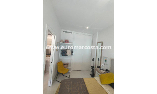 Objekte zum Wiederverkauf - Wohnung - Torrevieja - TORREVIEJA