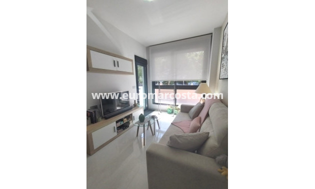 Objekte zum Wiederverkauf - Wohnung - Torrevieja - TORREVIEJA