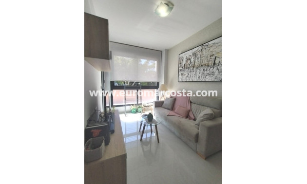 Objekte zum Wiederverkauf - Wohnung - Torrevieja - TORREVIEJA