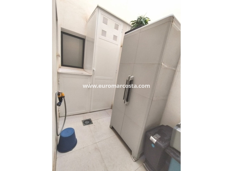 Objekte zum Wiederverkauf - Wohnung - Torrevieja - TORREVIEJA
