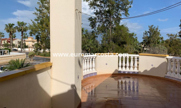Objekte zum Wiederverkauf - Villa freitstehend - Guardamar del Segura
