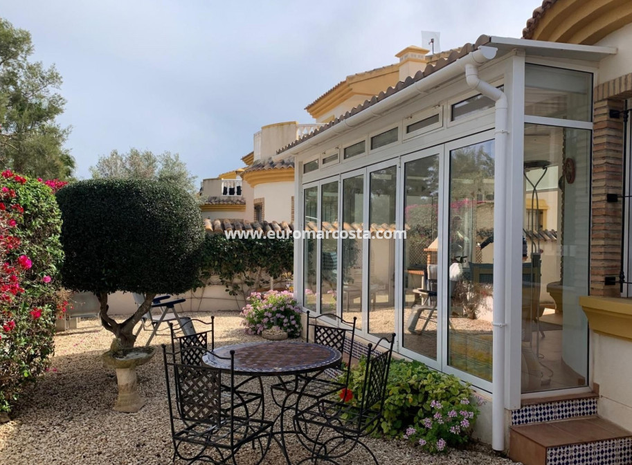 Objekte zum Wiederverkauf - Villa freitstehend - Guardamar del Segura