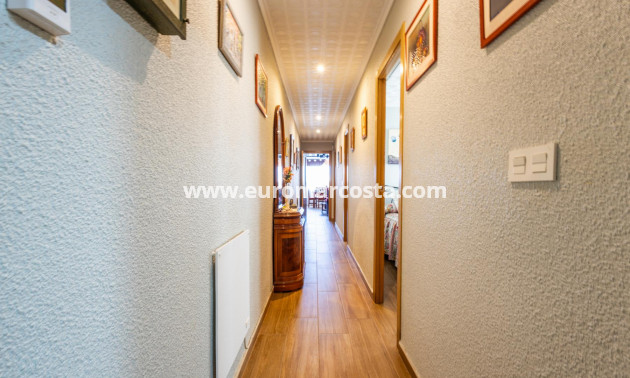 Venta - Apartamento / piso - Torrevieja - TORREVIEJA