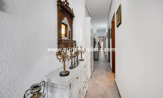 Sale - Apartment / flat - Torrevieja - TORREVIEJA