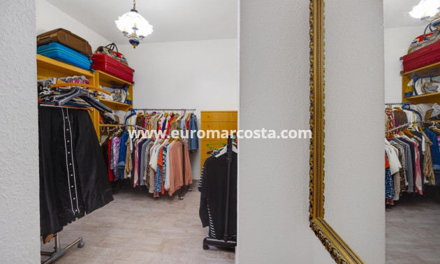 Sale - Apartment / flat - Torrevieja - TORREVIEJA