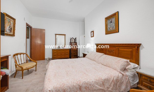 Sale - Apartment / flat - Torrevieja - TORREVIEJA