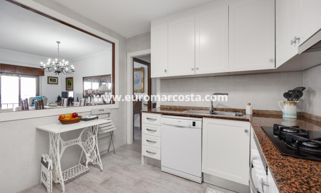 Sale - Apartment / flat - Torrevieja - TORREVIEJA