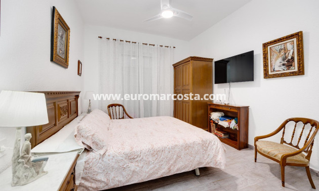Sale - Apartment / flat - Torrevieja - TORREVIEJA