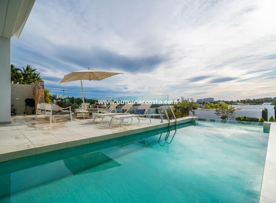 Objekte zum Wiederverkauf - Villa freitstehend - Orihuela - Las Colinas Golf