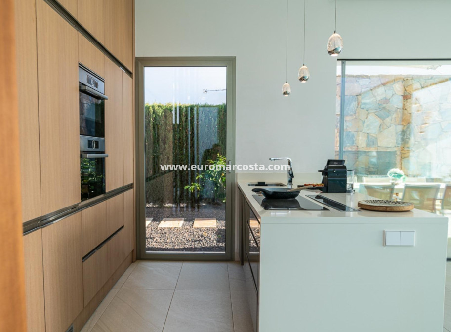Objekte zum Wiederverkauf - Villa freitstehend - Orihuela - Las Colinas Golf
