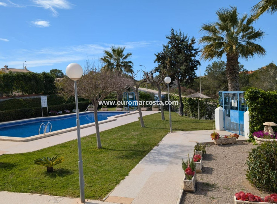 Objekte zum Wiederverkauf - Studio - Torrevieja - TORREVIEJA