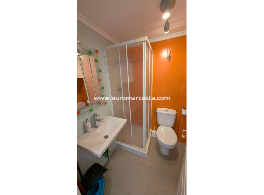 Objekte zum Wiederverkauf - Studio - Torrevieja - TORREVIEJA