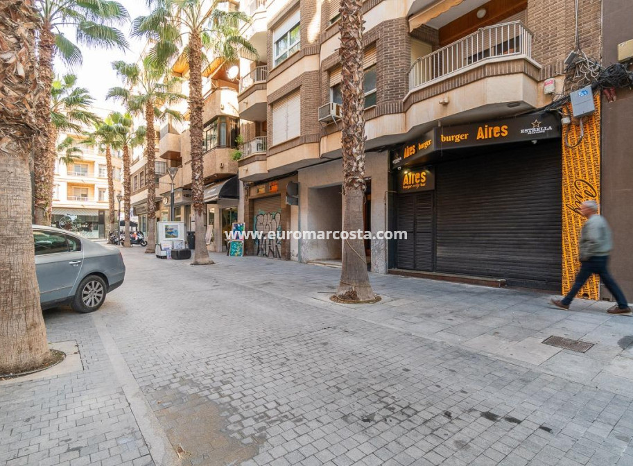 Objekte zum Wiederverkauf - Wohnung - Torrevieja - TORREVIEJA