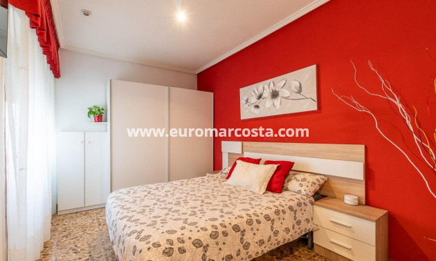 Objekte zum Wiederverkauf - Wohnung - Torrevieja - TORREVIEJA