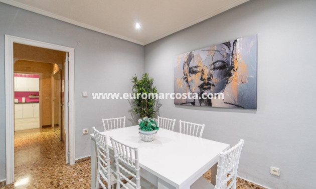 Objekte zum Wiederverkauf - Wohnung - Torrevieja - TORREVIEJA