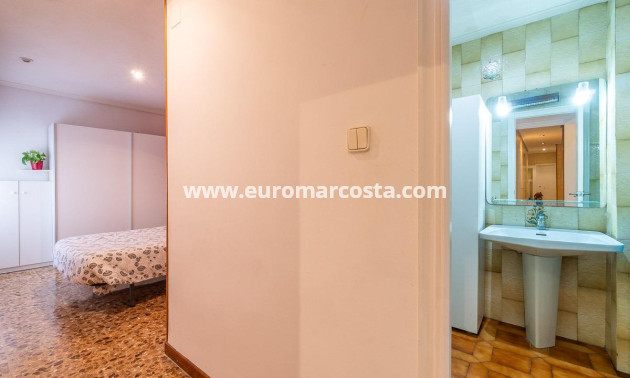 Objekte zum Wiederverkauf - Wohnung - Torrevieja - TORREVIEJA