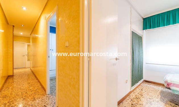 Objekte zum Wiederverkauf - Wohnung - Torrevieja - TORREVIEJA