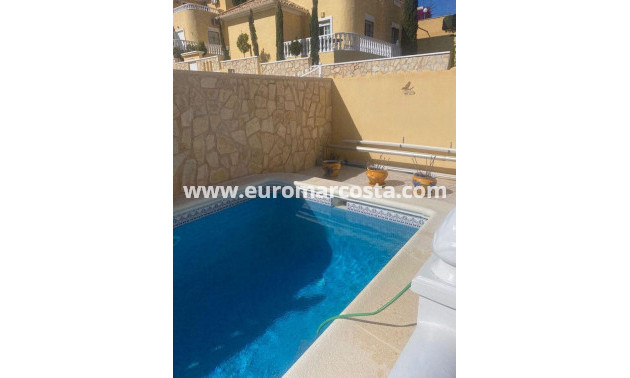Sale - Apartment / flat - Orihuela Costa