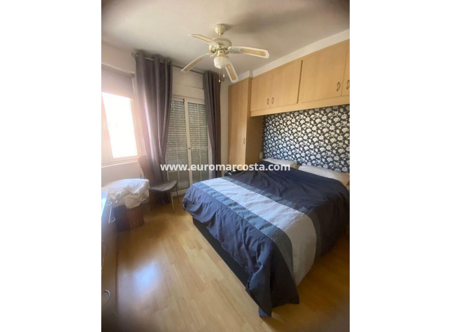 Sale - Apartment / flat - Orihuela Costa