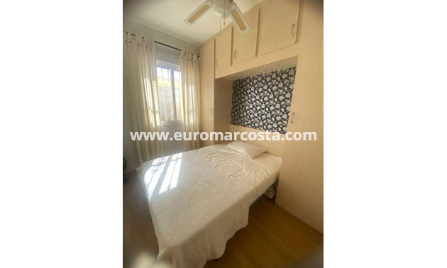 Sale - Apartment / flat - Orihuela Costa