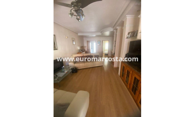 Sale - Apartment / flat - Orihuela Costa