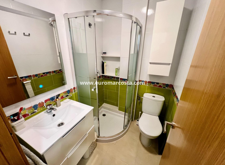 Objekte zum Wiederverkauf - Penthouse - Torrevieja - TORREVIEJA