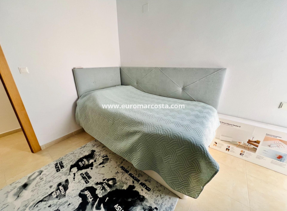 Objekte zum Wiederverkauf - Penthouse - Torrevieja - TORREVIEJA