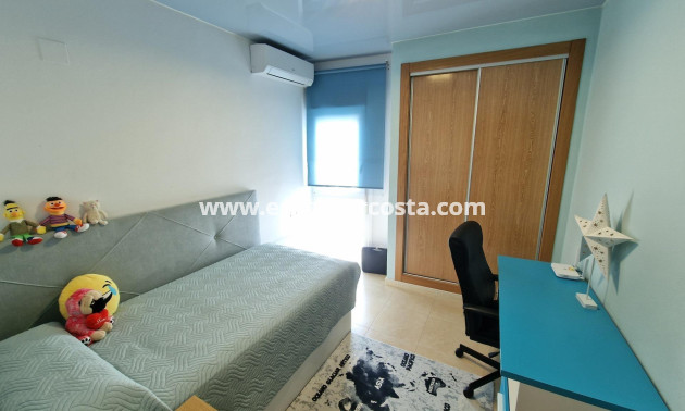 Objekte zum Wiederverkauf - Penthouse - Torrevieja - TORREVIEJA