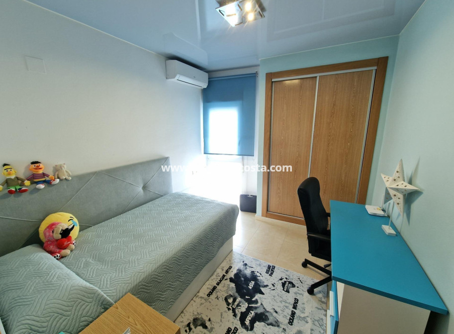 Objekte zum Wiederverkauf - Penthouse - Torrevieja - TORREVIEJA