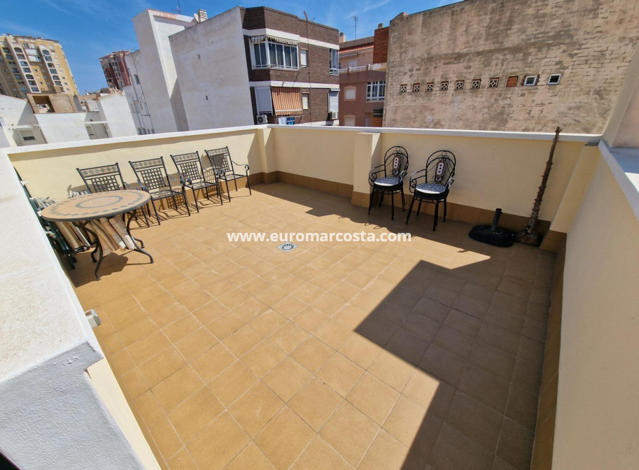 Objekte zum Wiederverkauf - Penthouse - Torrevieja - TORREVIEJA