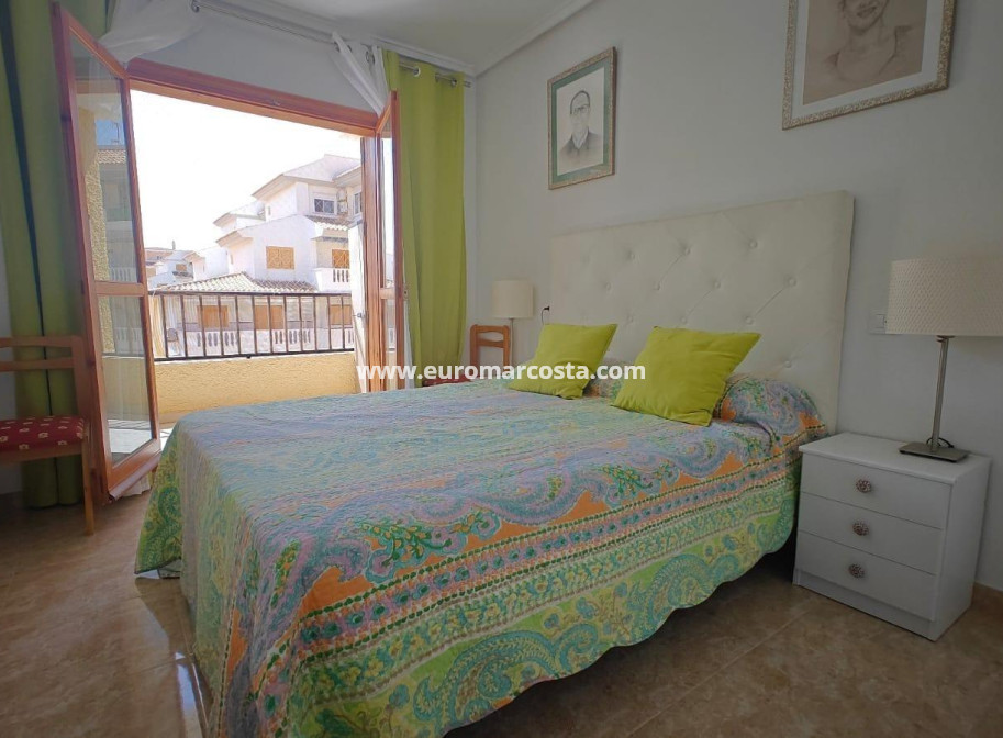Objekte zum Wiederverkauf - Wohnung - Torrevieja - Los Europeos