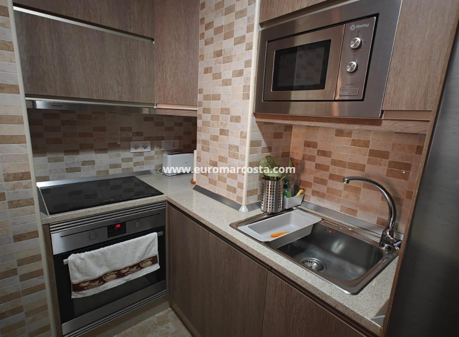 Objekte zum Wiederverkauf - Wohnung - Torrevieja - Los Europeos