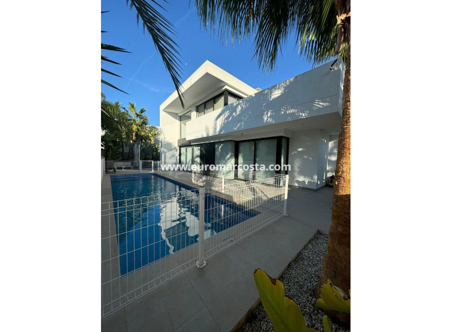 Objekte zum Wiederverkauf - Villa freitstehend - Ciudad Quesada - Costa blanca sur