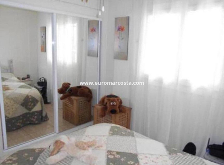 Objekte zum Wiederverkauf - Wohnung - Torrevieja - La Mata
