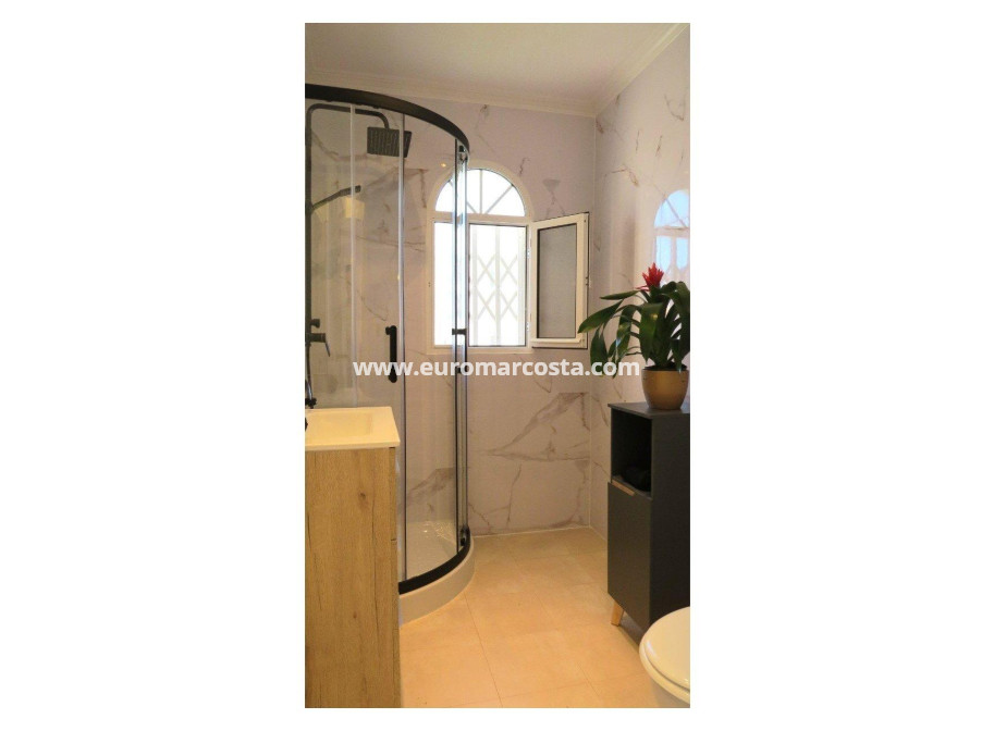 Venta - Apartamento / piso - Orihuela Costa