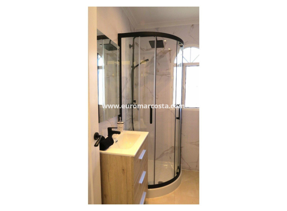 Venta - Apartamento / piso - Orihuela Costa