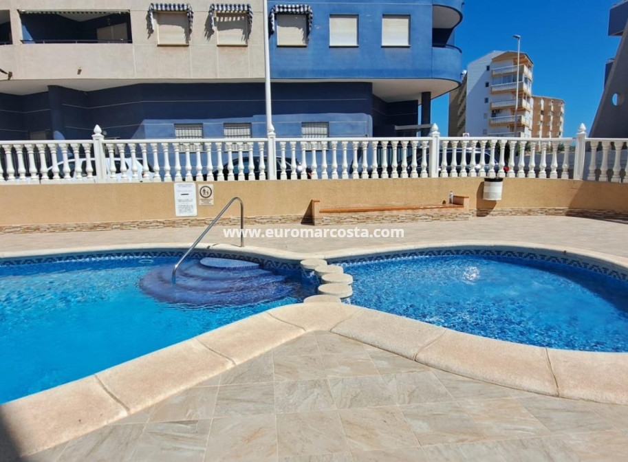 Objekte zum Wiederverkauf - Penthouse - Torrevieja - La Mata