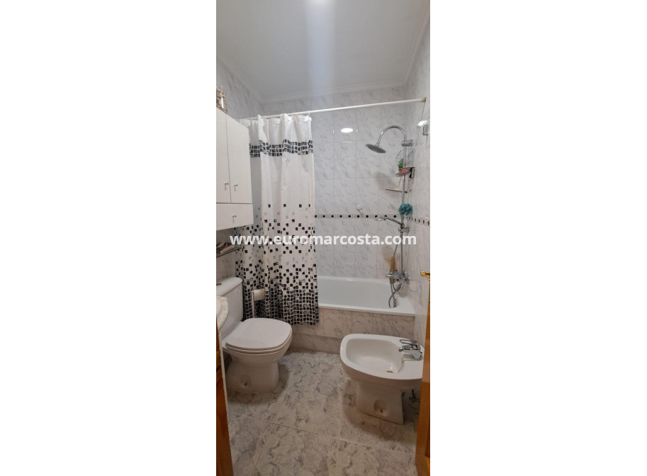 Objekte zum Wiederverkauf - Penthouse - Torrevieja - La Mata