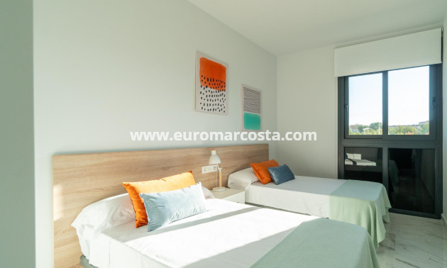 Objekte zum Wiederverkauf - Wohnung - Orihuela Costa