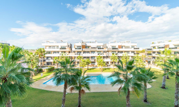 Objekte zum Wiederverkauf - Wohnung - Orihuela Costa