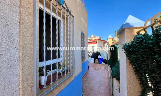 Sale - House - Torrevieja - Zona los Frutales