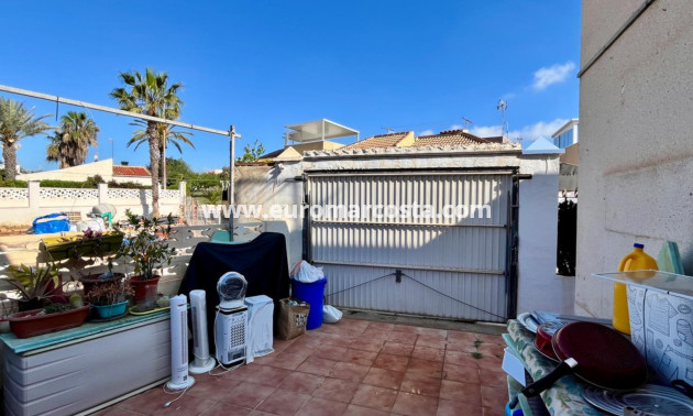 Sale - House - Torrevieja - Zona los Frutales
