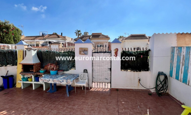 Sale - House - Torrevieja - Zona los Frutales