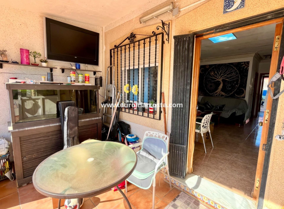 Sale - House - Torrevieja - Zona los Frutales
