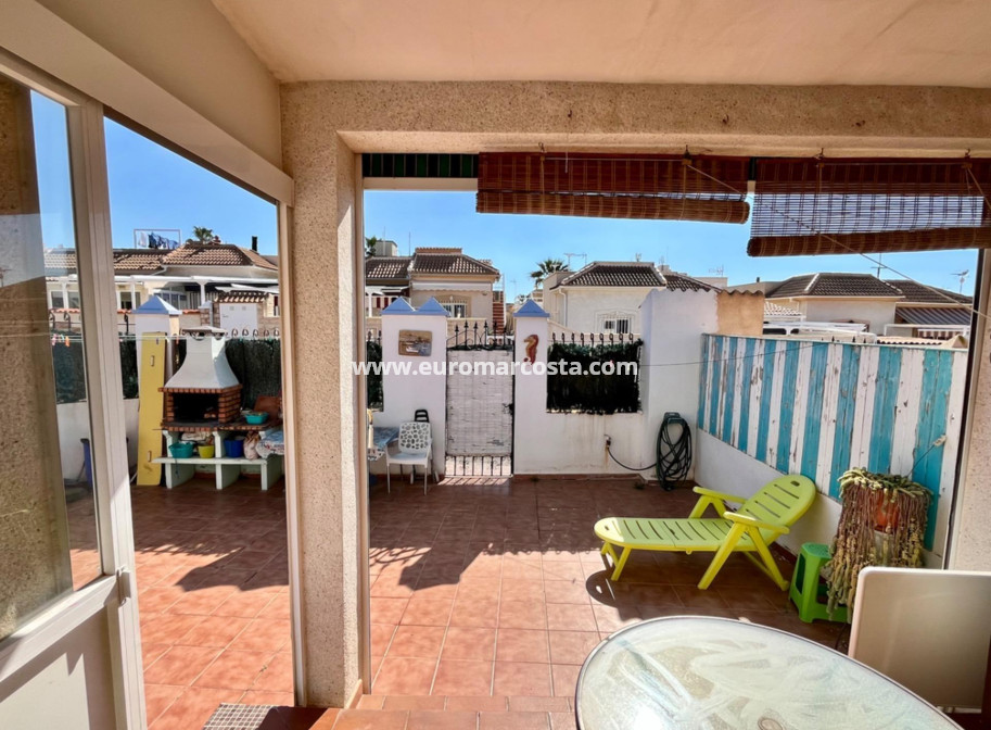 Sale - House - Torrevieja - Zona los Frutales