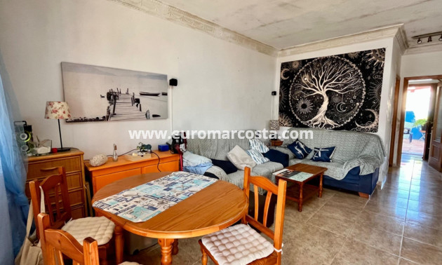 Sale - House - Torrevieja - Zona los Frutales