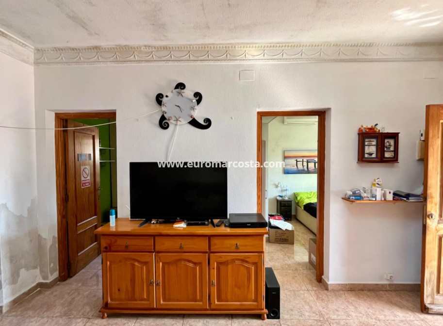Sale - House - Torrevieja - Zona los Frutales