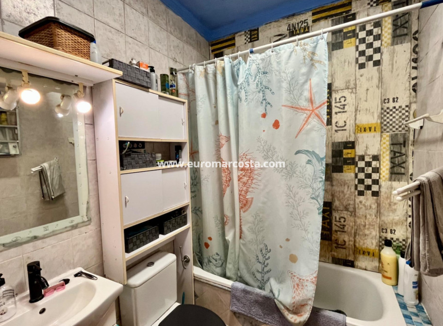 Sale - House - Torrevieja - Zona los Frutales