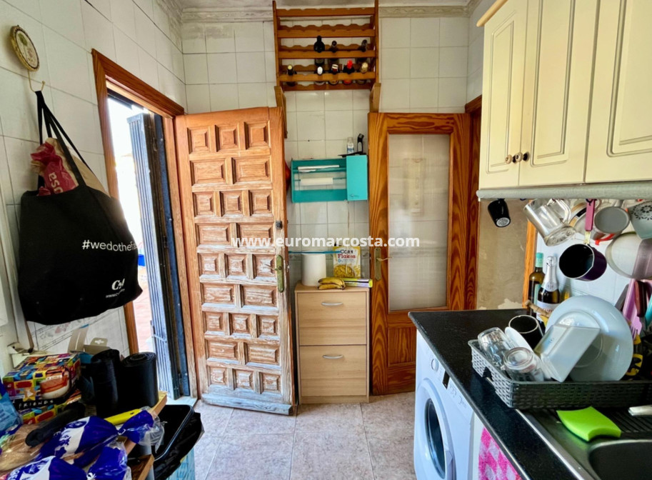 Sale - House - Torrevieja - Zona los Frutales