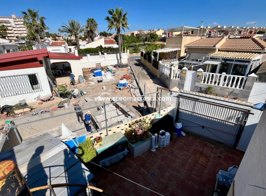 Sale - House - Torrevieja - Zona los Frutales